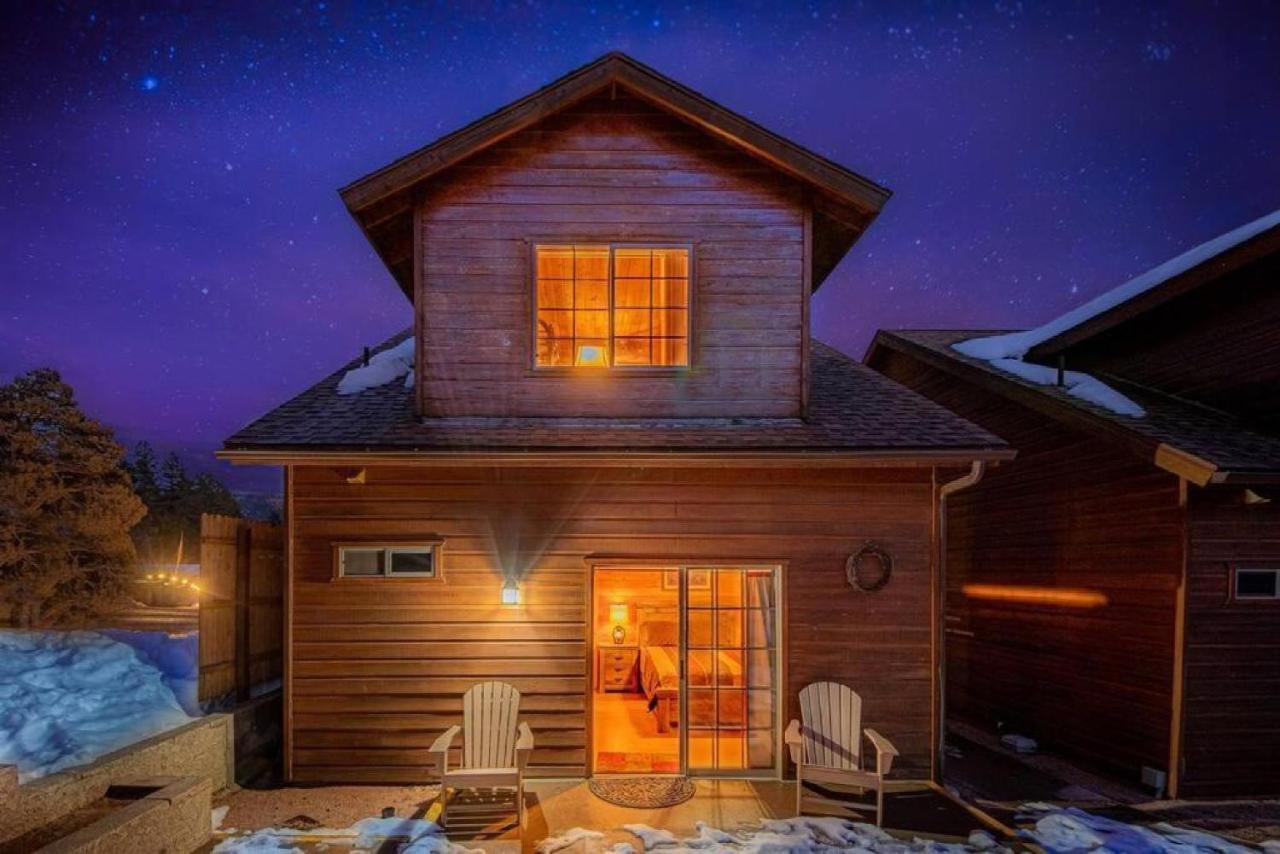 #3 Rainbow Trout - Pet Friendly- Sleeps 6 - Playground & Game Chalet
