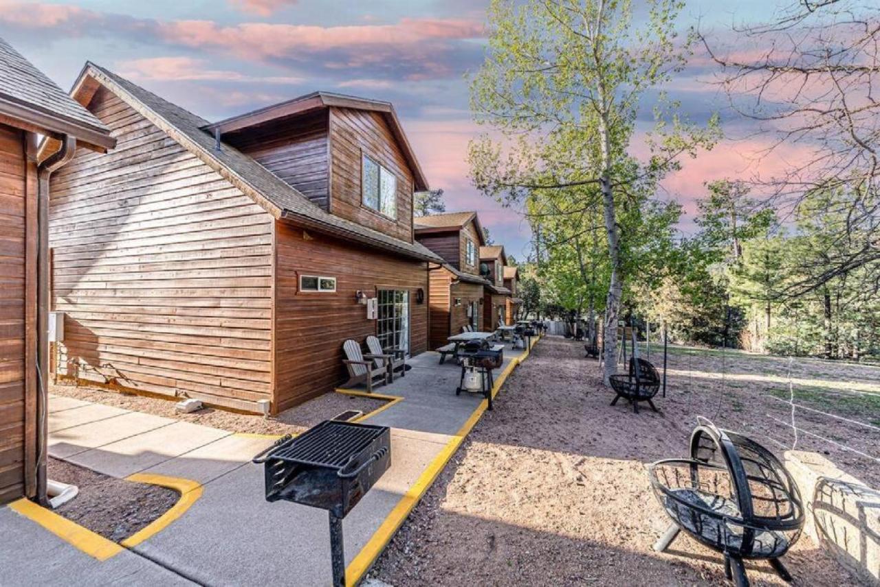 #3 Rainbow Trout - Pet Friendly- Sleeps 6 - Playground & Game Chalet *
