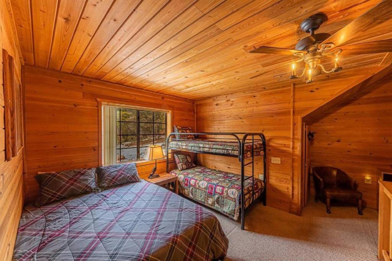 #3 Rainbow Trout - Pet Friendly- Sleeps 6 - Playground & Game Chalet